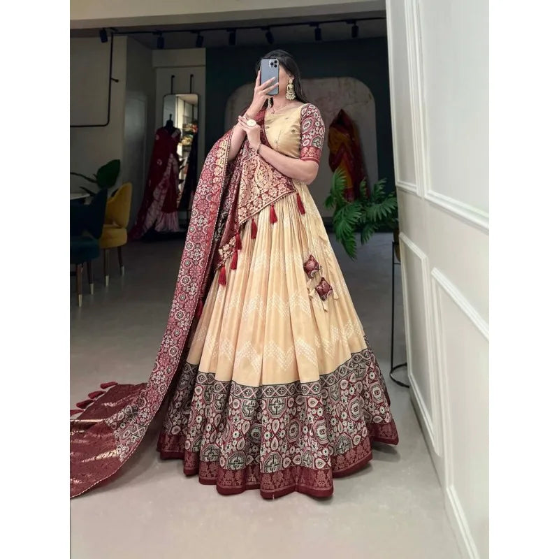 New Attractive Fancy Designer Lehenga Choli with Unique Dupatta for Women Wear party lehnga