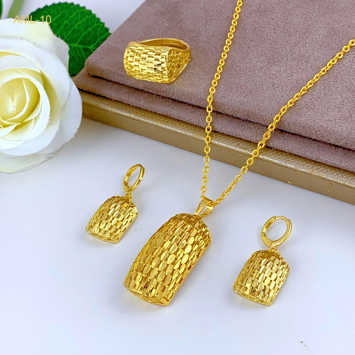 Dubai Gold Color Necklace Sets With Pendant for Women Ethiopian Bridal 3Pcs Jewelry Set Indian Jewellery Party Gifts 24k  indian jewellery