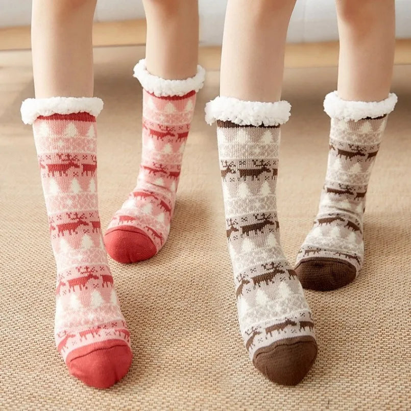 Winter Warm Socks Women penguin Plush Soft Female Non Grip Floor Slippers Short Sock Fuzzy Fluffy Deer Elk Bear Christmas Gift Socks