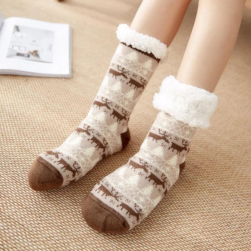 Winter Warm Socks Women penguin Plush Soft Female Non Grip Floor Slippers Short Sock Fuzzy Fluffy Deer Elk Bear Christmas Gift Socks