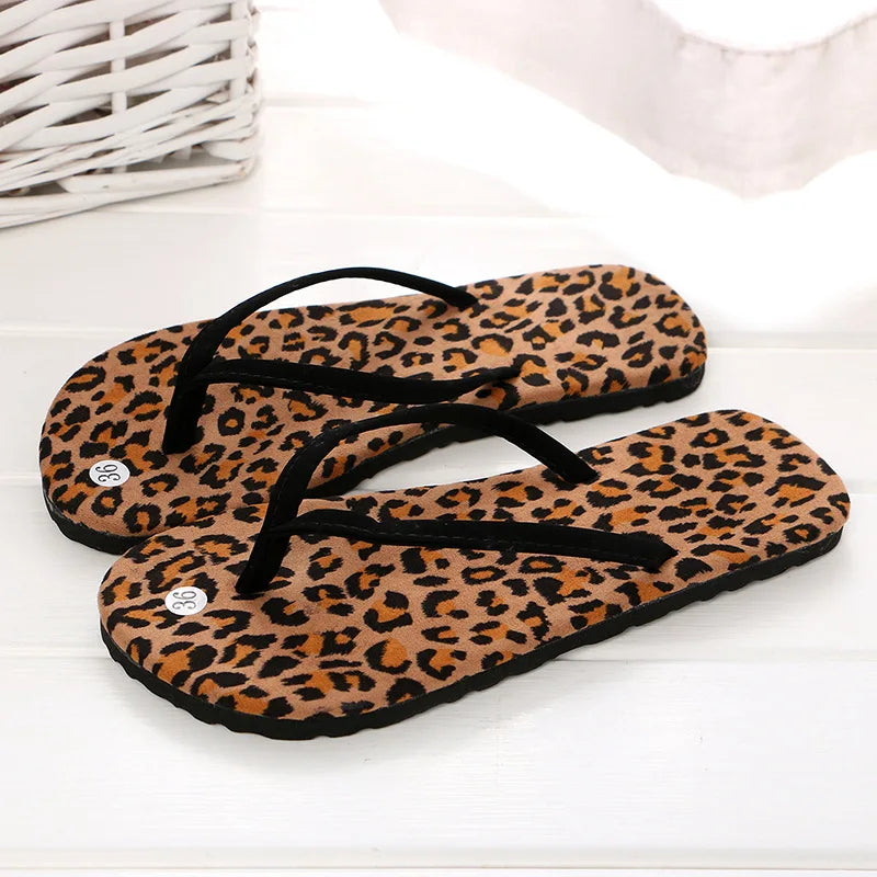 Fashion Summer Rubber Sandals Flip Flops Women Men Leopard Slippers Ladies Shoes Indoor Outdoor Flip-Flops Beach Flat Slides slipper