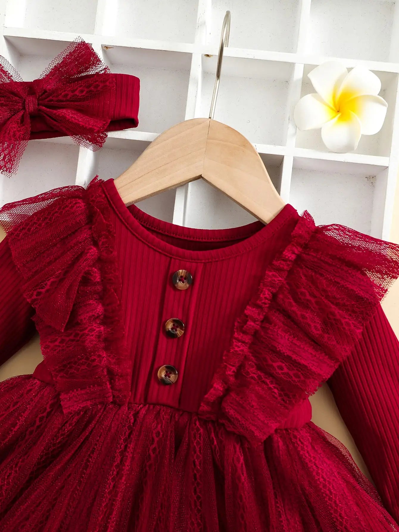 Two-Piece Baby Girl Romantic Small Flying Sleeve Long Sleeve Ruffled Mesh Dress + Bow Headscarf Spring And Autumn infants girls