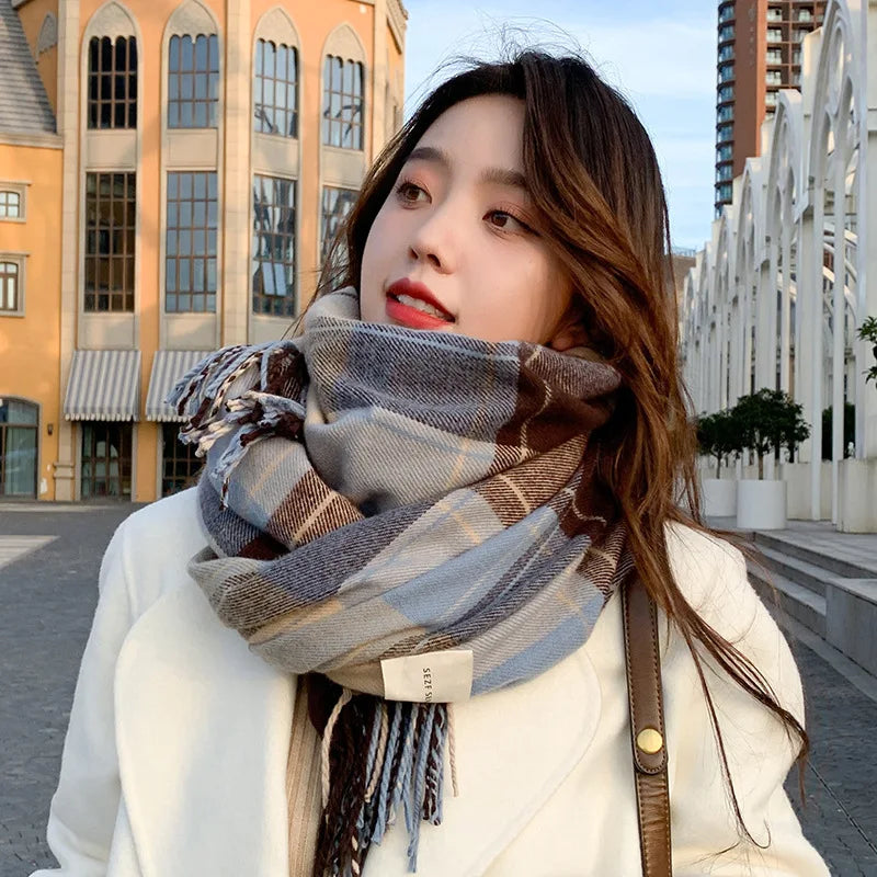 Scarf female winter Korean version of everything with British classic checker thickened students autumn winter male neck warm lo scarf and shawl