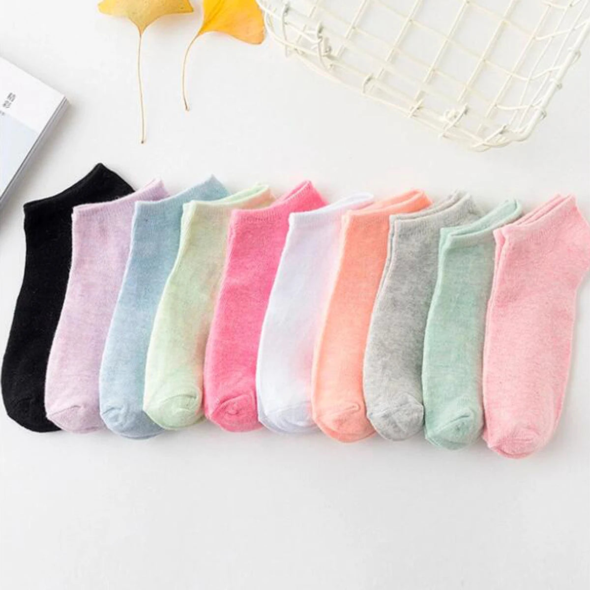 10/20 Pairs Women' s Candy Colors Ankle Socks Invisible Black And White Breathable Sports Socks For Ladies Girls Socks