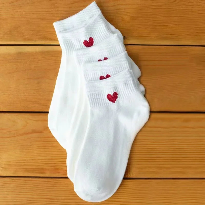 5 Pairs Lovely Heart Cotton Socks Women Summer Fashion Black White Sports Short Socks Girls Cute Style Low Tube Boat Socks 35-40 Socks