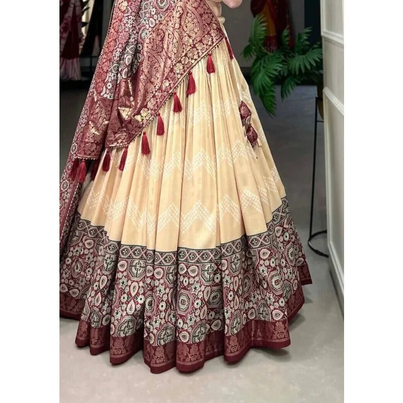 New Attractive Fancy Designer Lehenga Choli with Unique Dupatta for Women Wear party lehnga