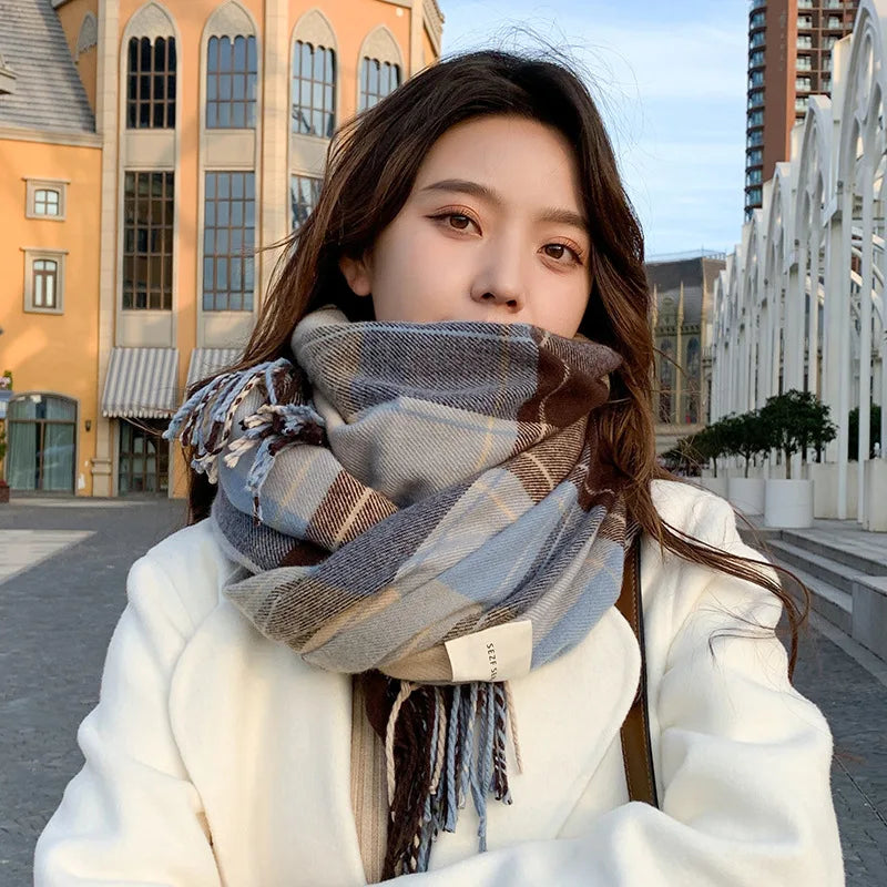 Scarf female winter Korean version of everything with British classic checker thickened students autumn winter male neck warm lo scarf and shawl