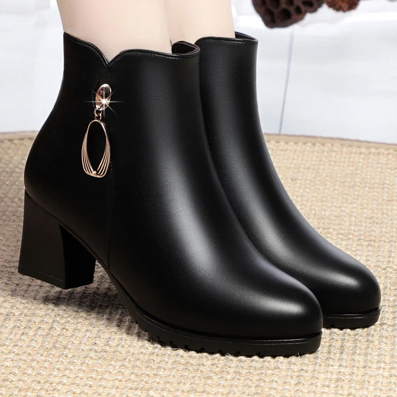 Soft Leather Women's Warm Wool Snow Boots High Heel Black  Beige New Winter Stylish Anti-slip Side Zipper Ankle Boots