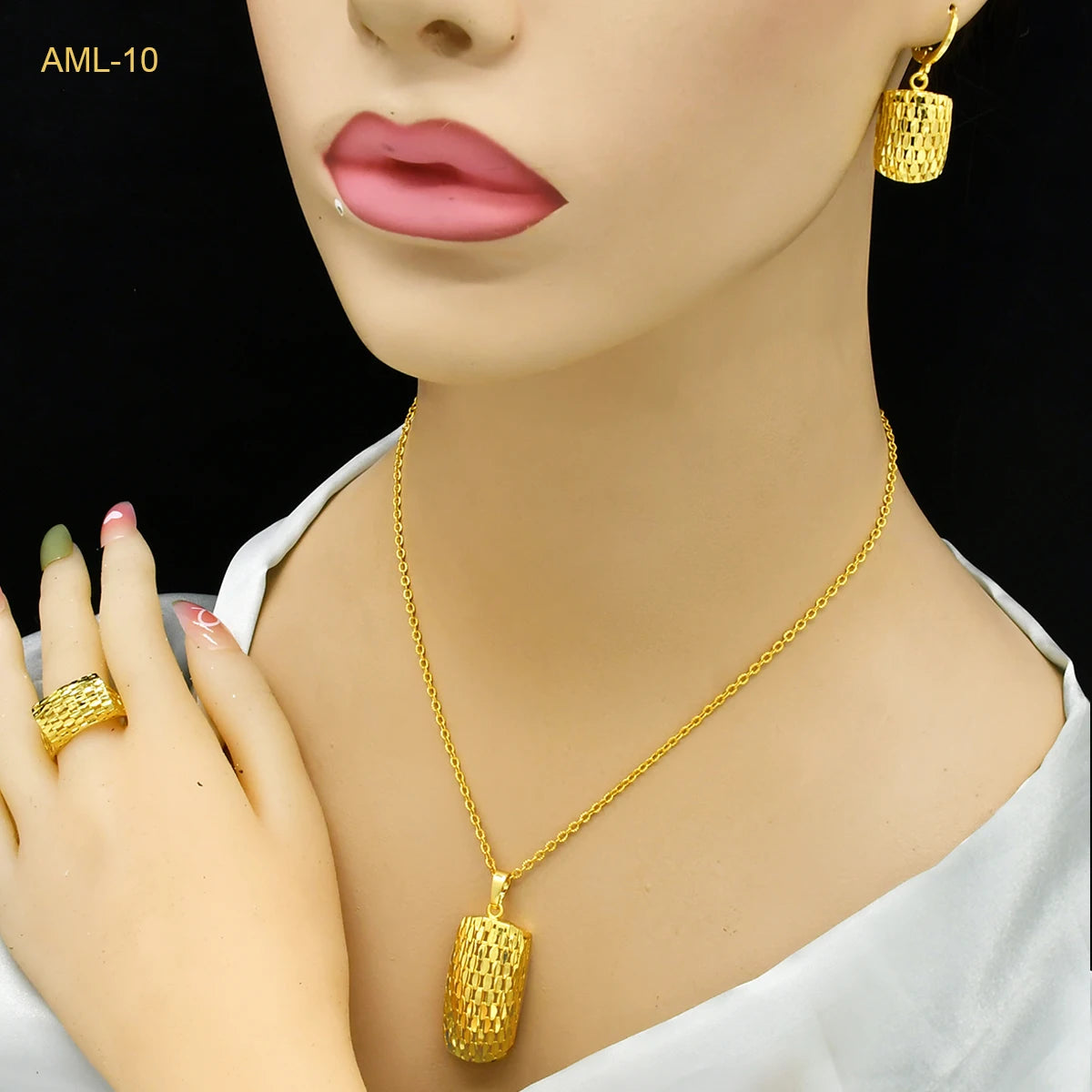 Dubai Gold Color Necklace Sets With Pendant for Women Ethiopian Bridal 3Pcs Jewelry Set Indian Jewellery Party Gifts 24k  indian jewellery