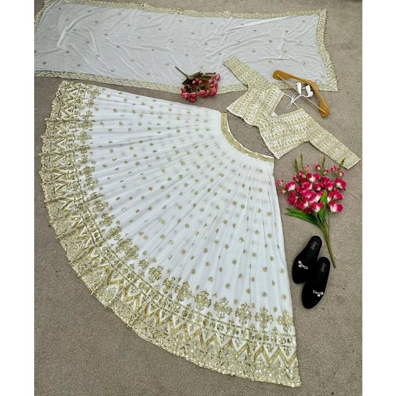 Lehenga Choli con Dupatta, splendido abito da sposa da donna