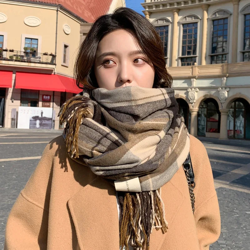 Scarf female winter Korean version of everything with British classic checker thickened students autumn winter male neck warm lo scarf and shawl