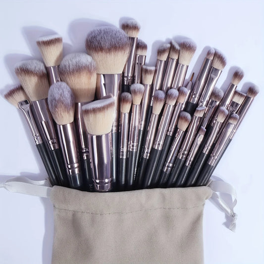 MAANGE 30pcs Professional Makeup Brush Set Foundation Concealers Eye Shadows Powder Blush Blending Brushes Beauty Tools with Bag makeup accessories