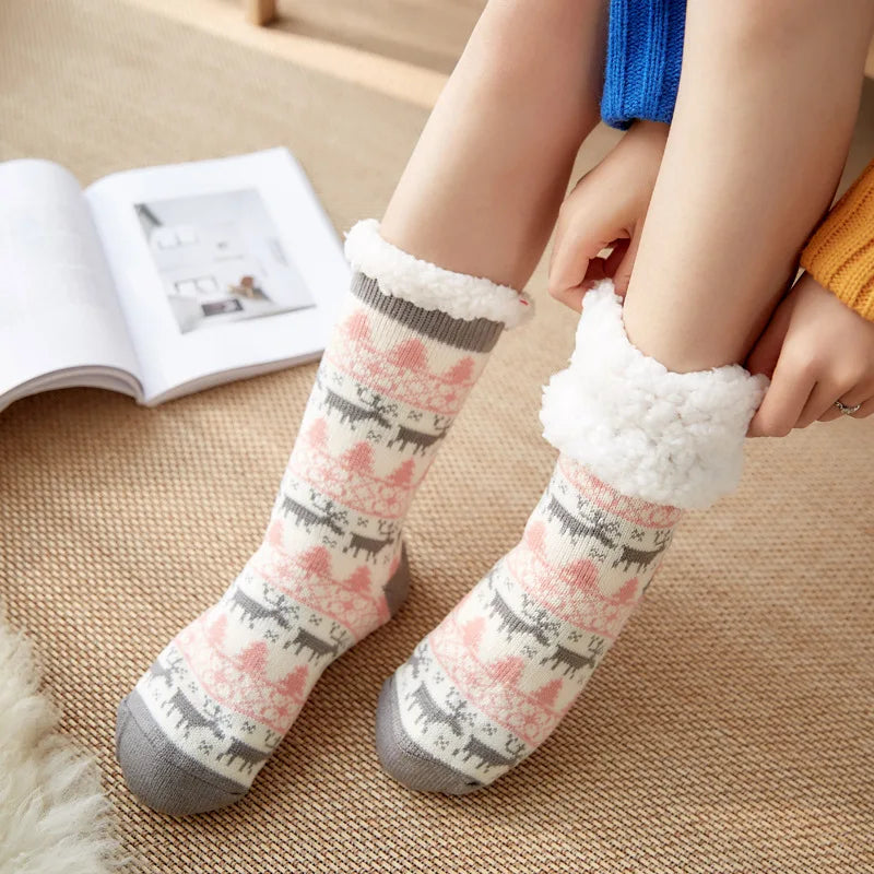 Winter Warm Socks Women penguin Plush Soft Female Non Grip Floor Slippers Short Sock Fuzzy Fluffy Deer Elk Bear Christmas Gift Socks