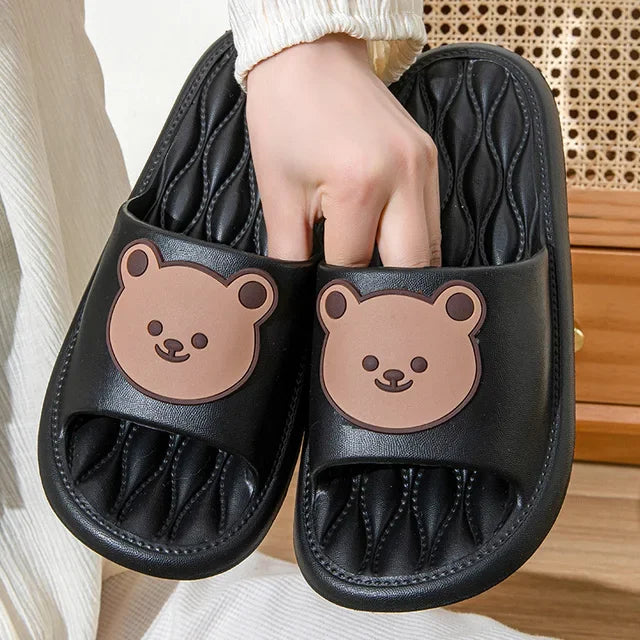 New EVA Trend Cartoon Bear Slippers Couple Home thick sole Slippers Anti slip Bathroom Slippers Casual Women's soft sole Slipper